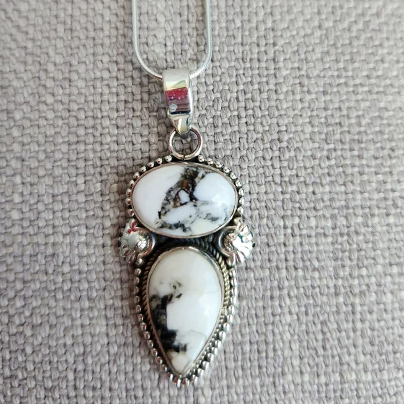 Handmade Sterling Silver 925 White Buffalo 2 Tier Pendant Charm And Snake Chain - Picture 6 of 7